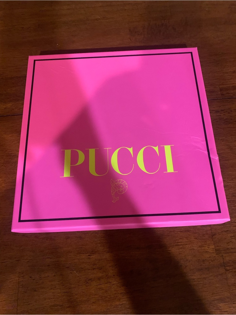 Authentic , brand new , rare, medium size Emilio Pucci pink box w/tissue paper